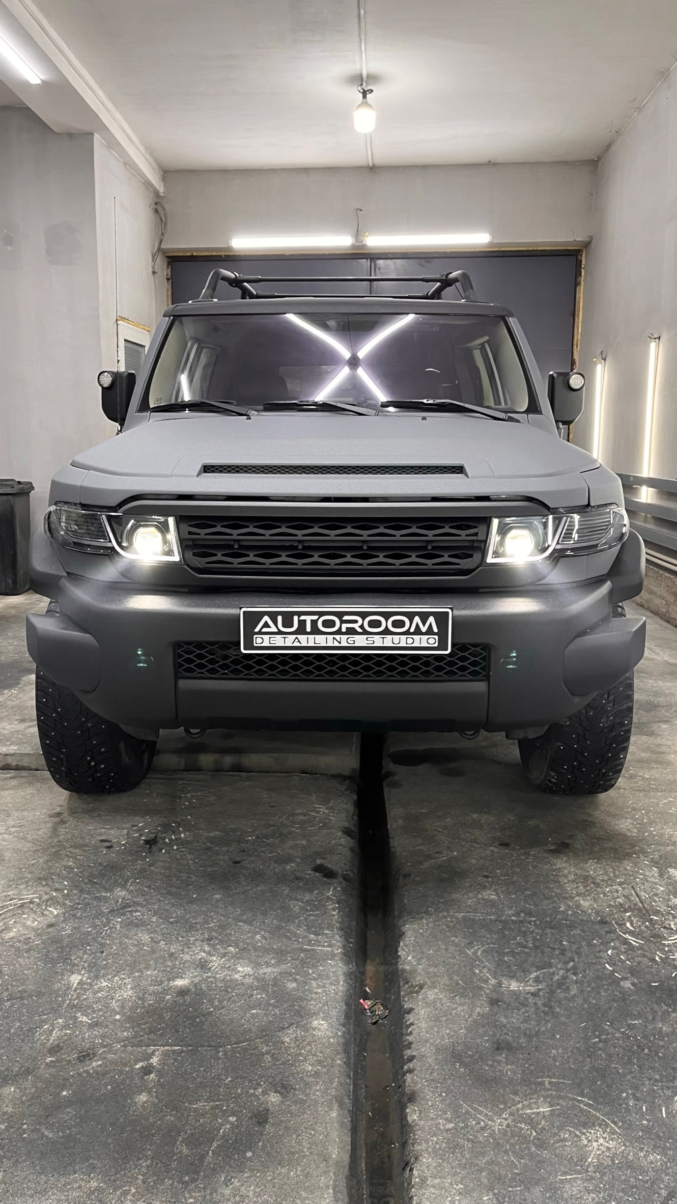 FJ Cruiser раптор серый Auto Room Almaty