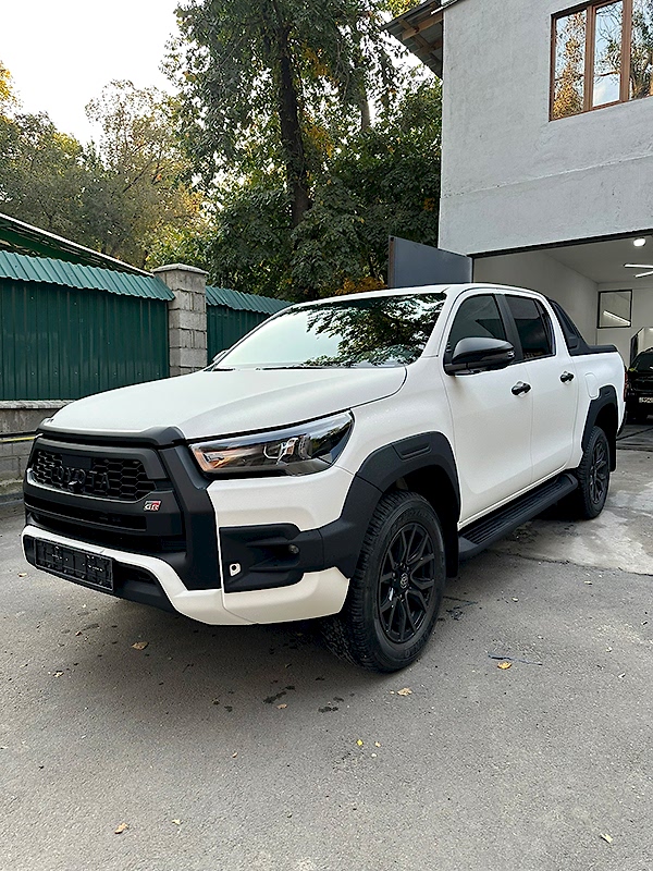 hilux gr