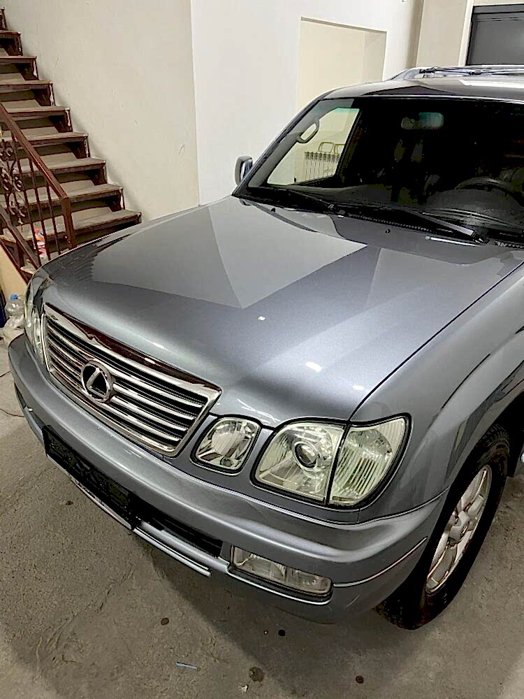 LX 470